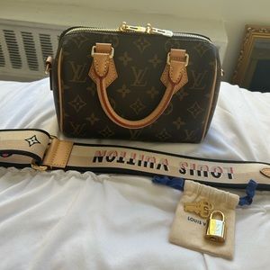 Louis Vuitton SPEEDY BANDOULIÈRE 20